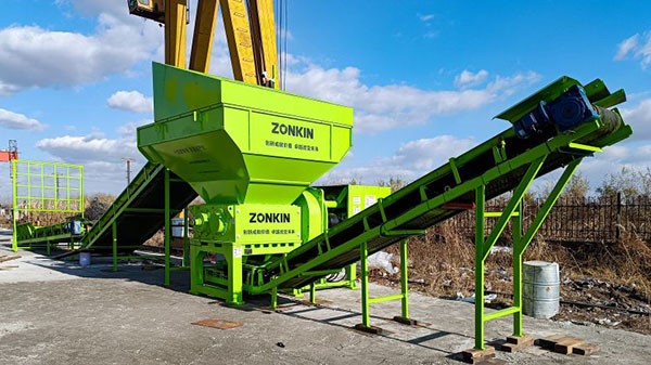 以創(chuàng)新的技術(shù)和卓越的品質(zhì)，推動廢鋼加工裝備行業(yè)進步